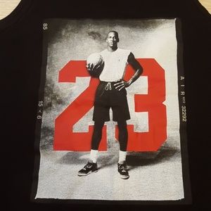 MICHAEL JORDAN'S T TOP
